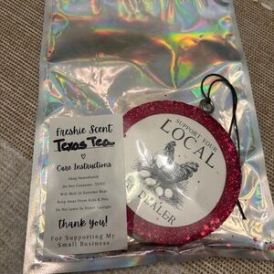 Freshie Scent Texas Tea Air Freshener - Red